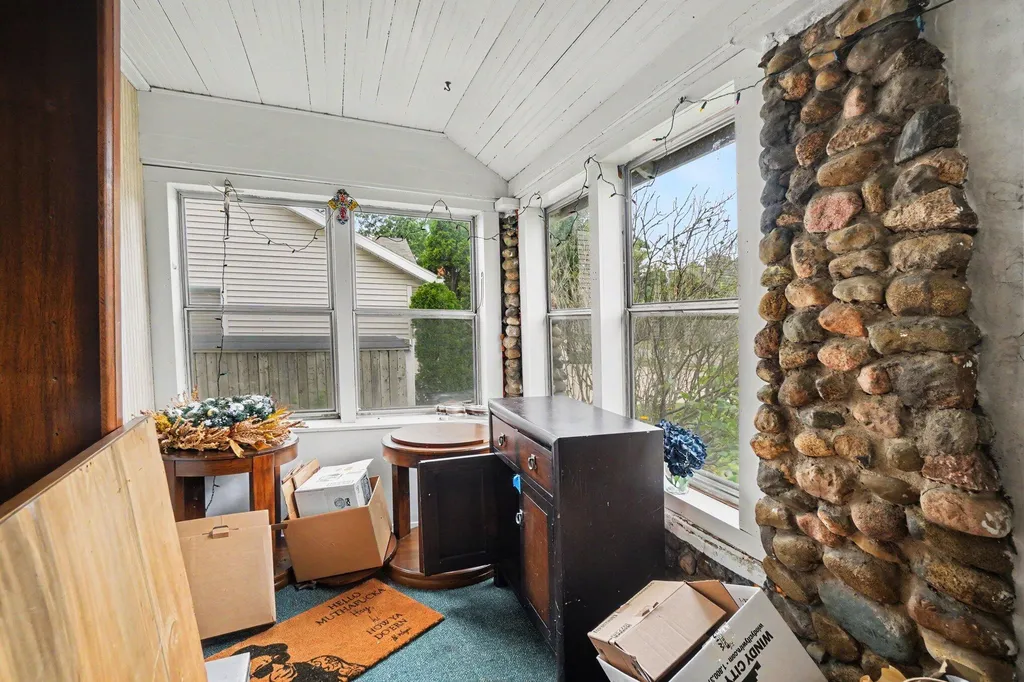 4071 Ivanrest Avenue SW Grandville City MI 49418