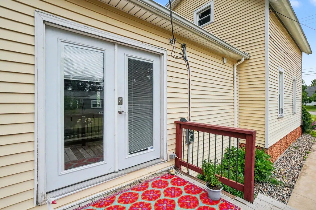4071 Ivanrest Avenue SW Grandville City MI 49418