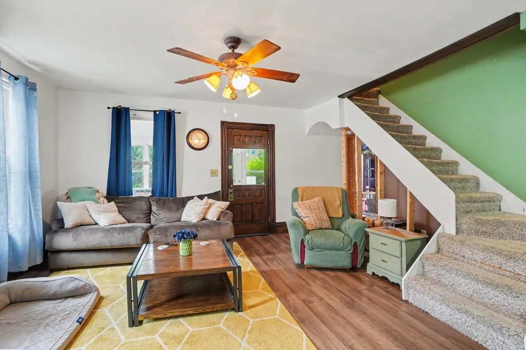 4071 Ivanrest Avenue SW Grandville City MI 49418