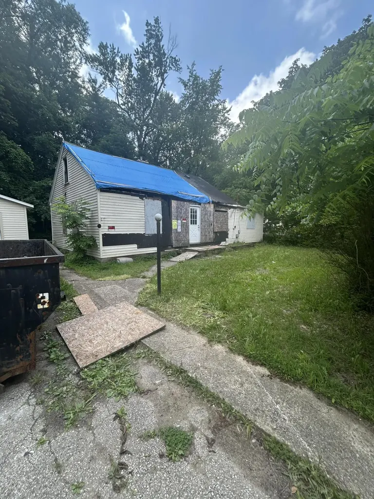 1710 Humphrey Street Kalamazoo City MI 49001