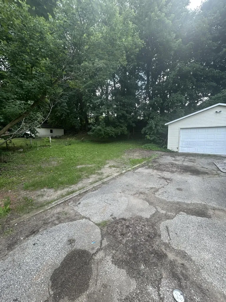 1710 Humphrey Street Kalamazoo City MI 49001