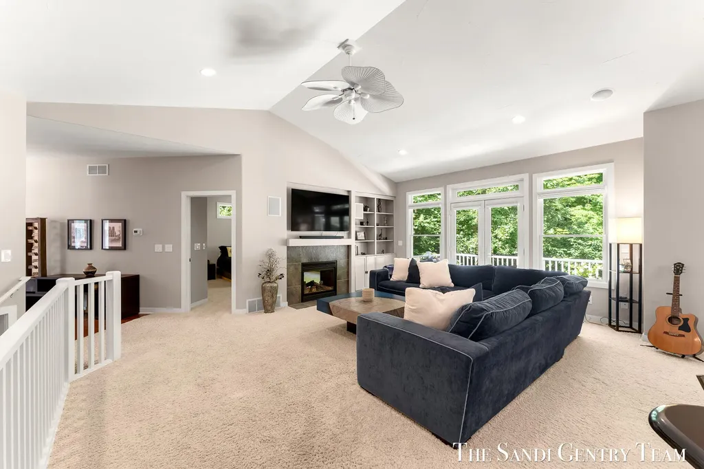 16300 Riverdale Court Ferrysburg City MI 49456