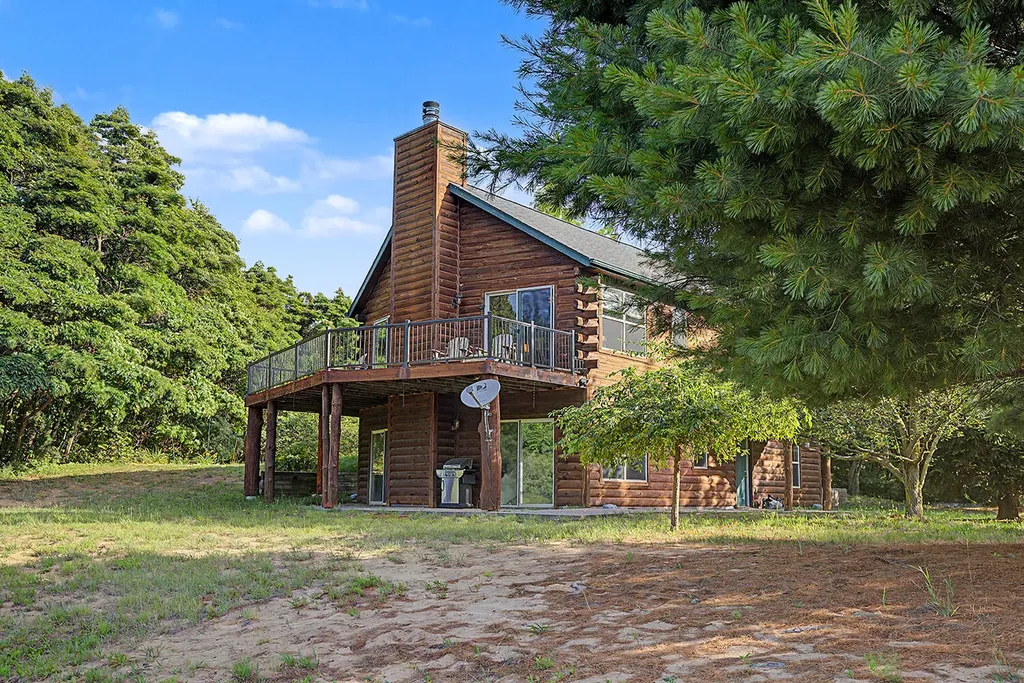 6645 Foote Trail Ganges Township MI 49408