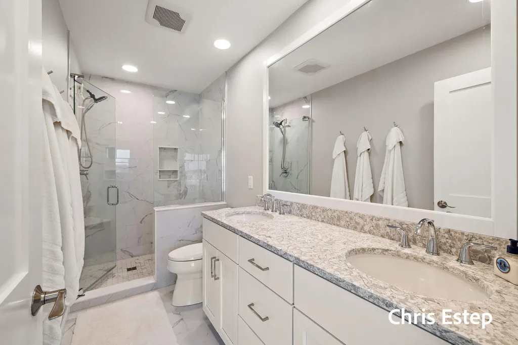 941 W Savidge Street Spring Lake Village MI 49456