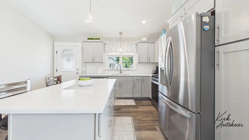 1421 E Addison Way Laketon Township MI 49445