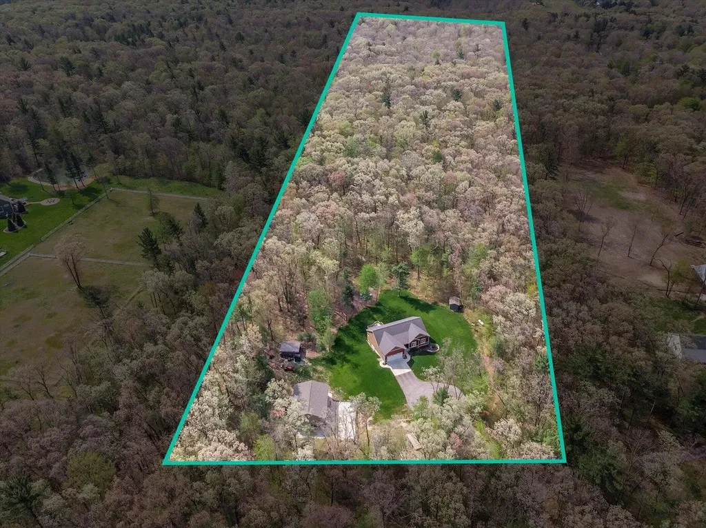 13374 141st Avenue Robinson Township MI 49417