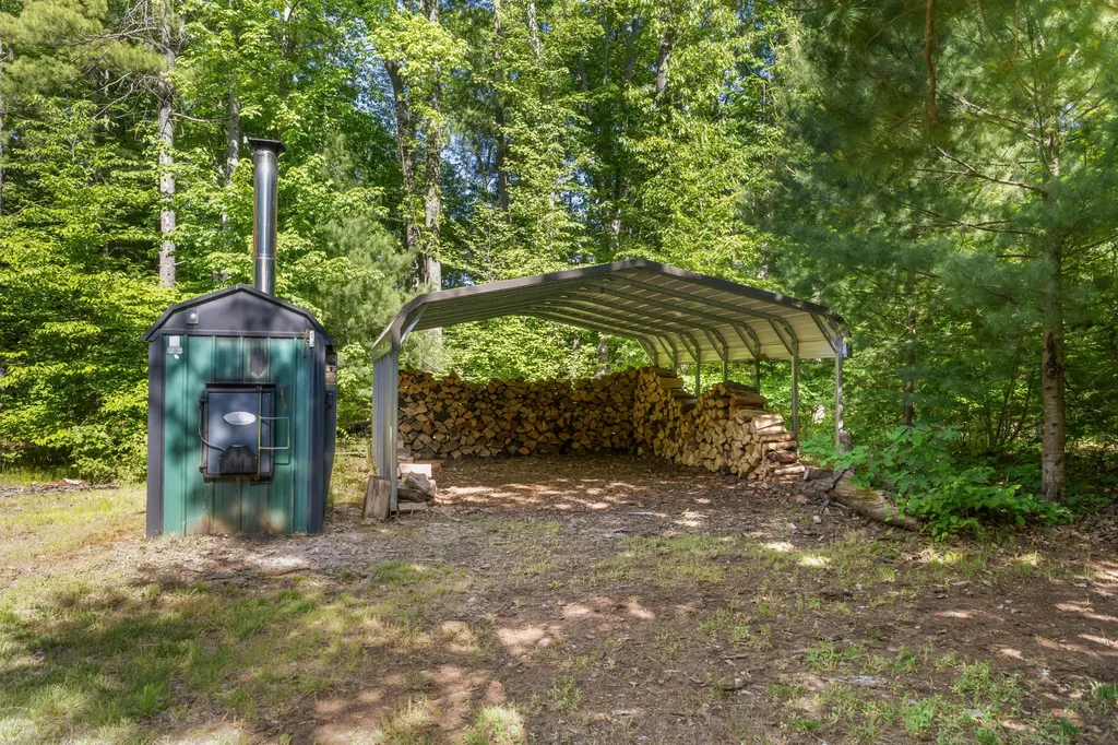 13374 141st Avenue Robinson Township MI 49417