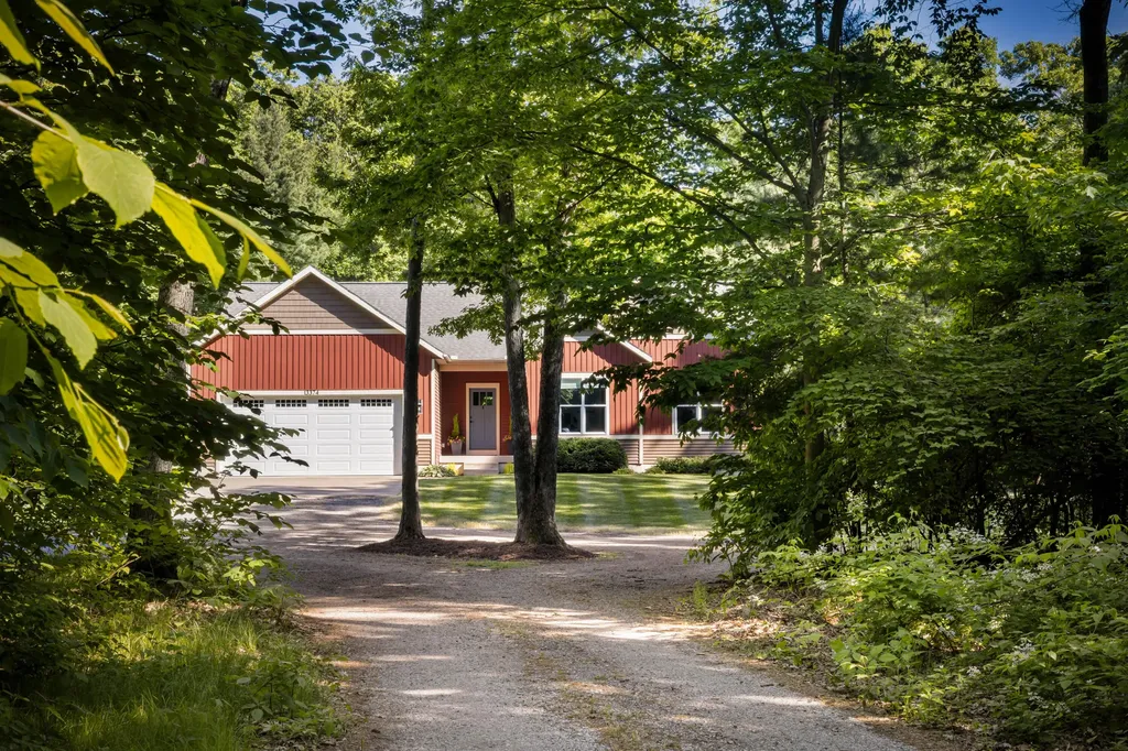 13374 141st Avenue Robinson Township MI 49417