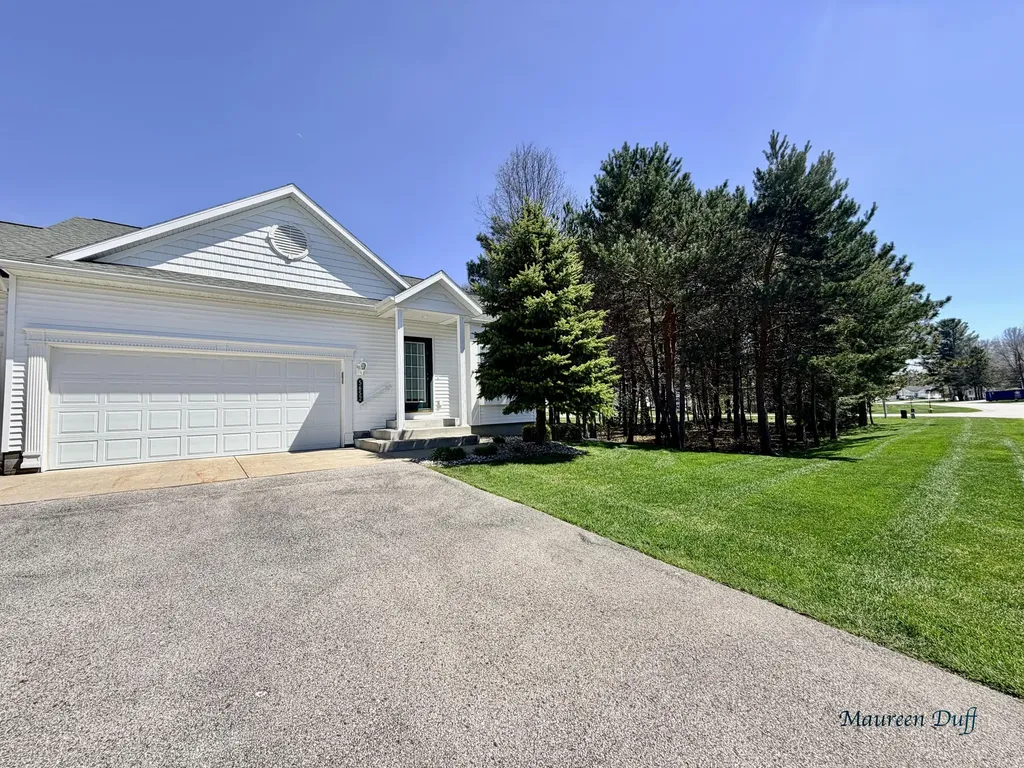5652 Copper Sands Run Fruitport Charter Township MI 49415