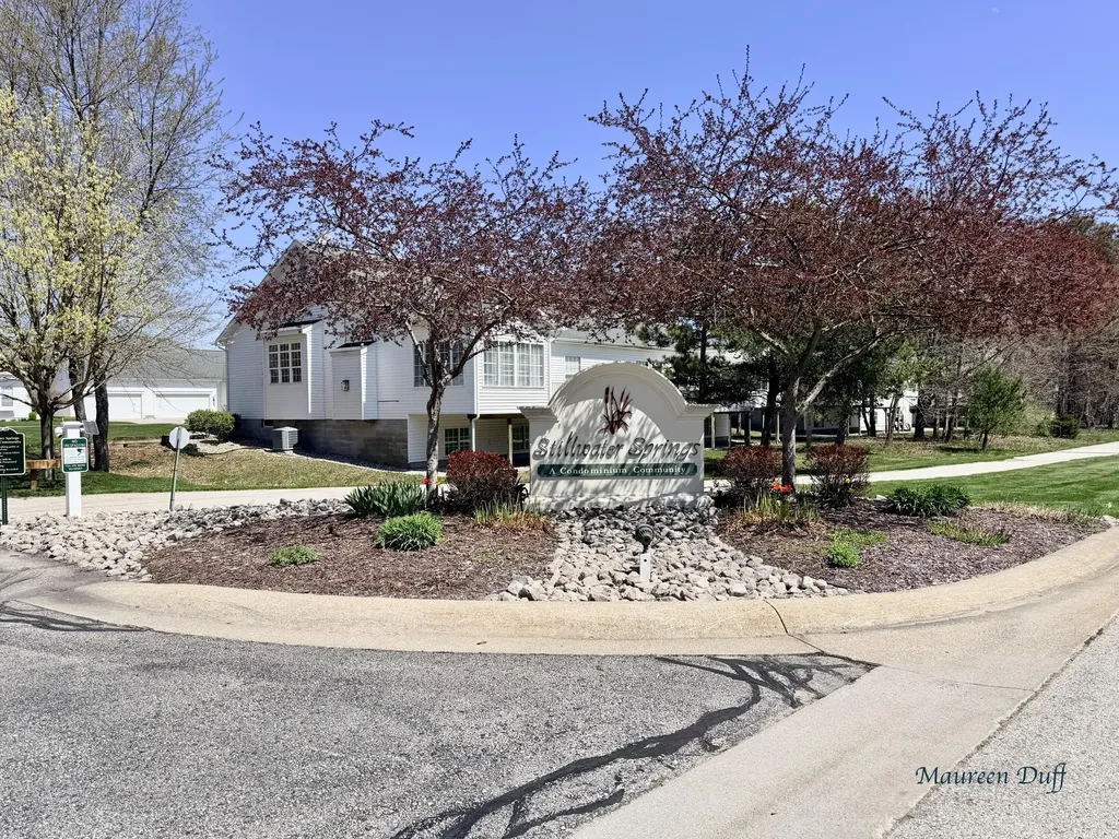 5652 Copper Sands Run Fruitport Charter Township MI 49415