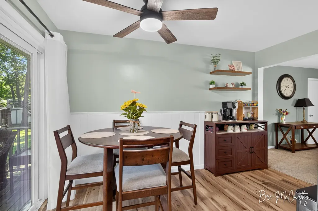 2410 Marcoux Avenue Muskegon Charter Township MI 49442