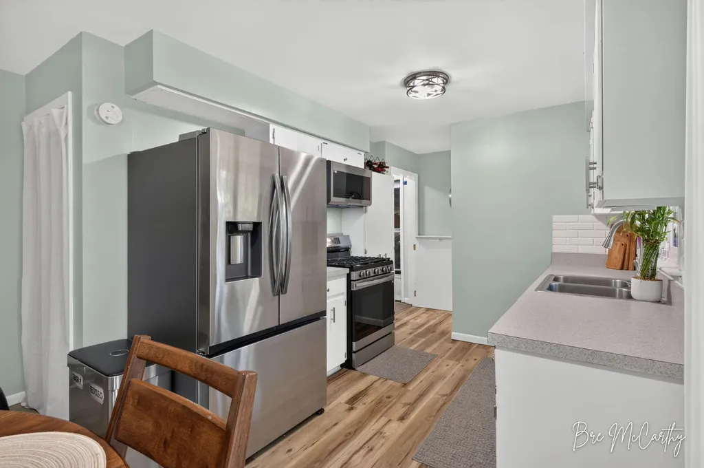 2410 Marcoux Avenue Muskegon Charter Township MI 49442