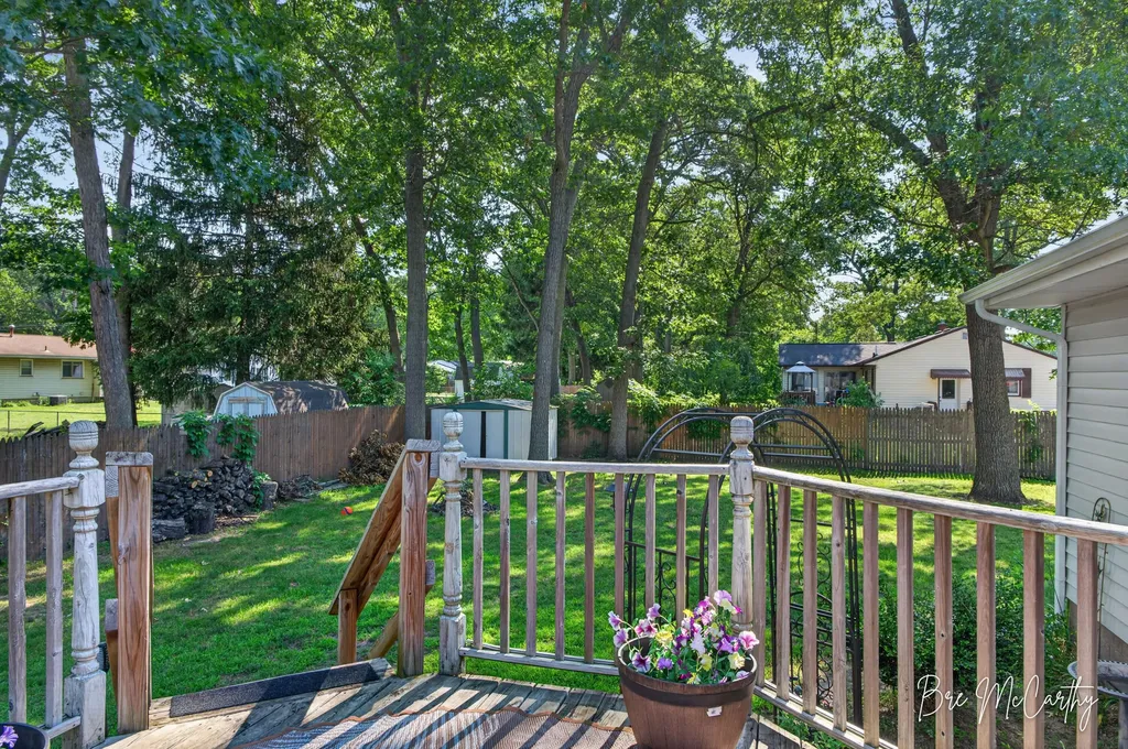 2410 Marcoux Avenue Muskegon Charter Township MI 49442