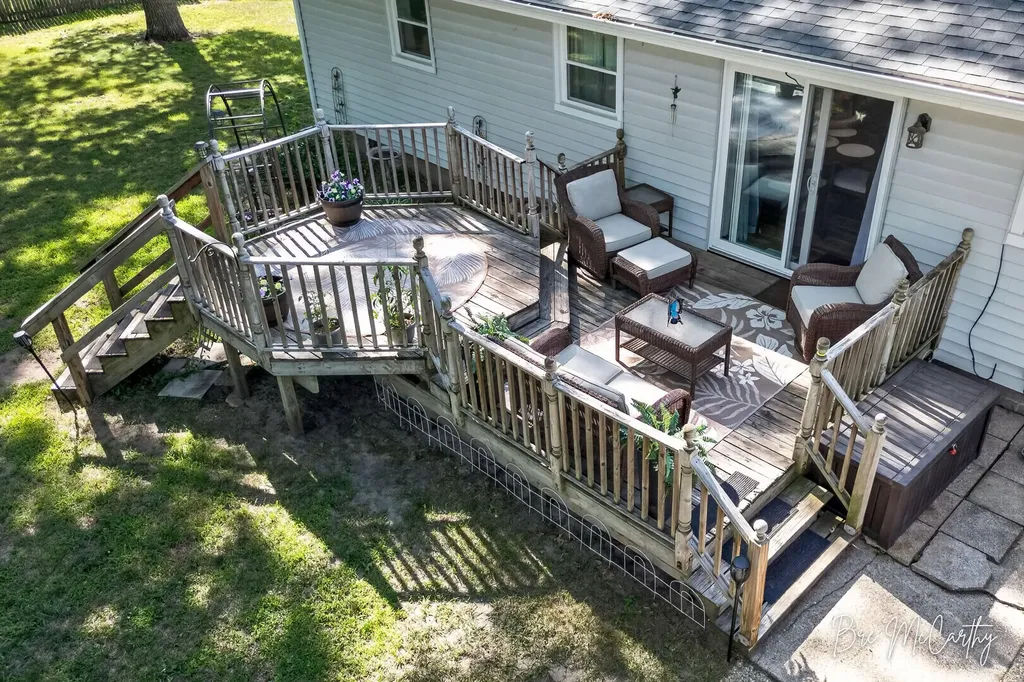 2410 Marcoux Avenue Muskegon Charter Township MI 49442