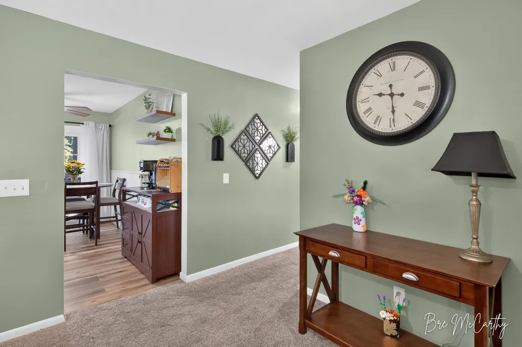 2410 Marcoux Avenue Muskegon Charter Township MI 49442