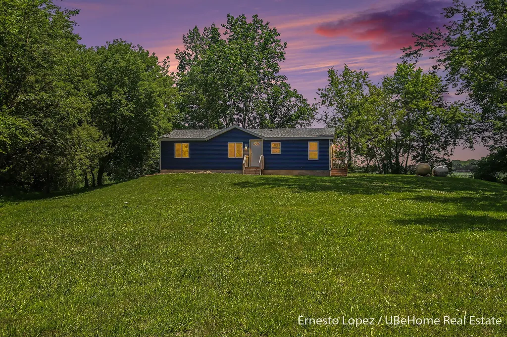 1465 64th Street Ganges Township MI 49408