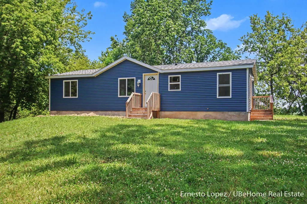 1465 64th Street Ganges Township MI 49408