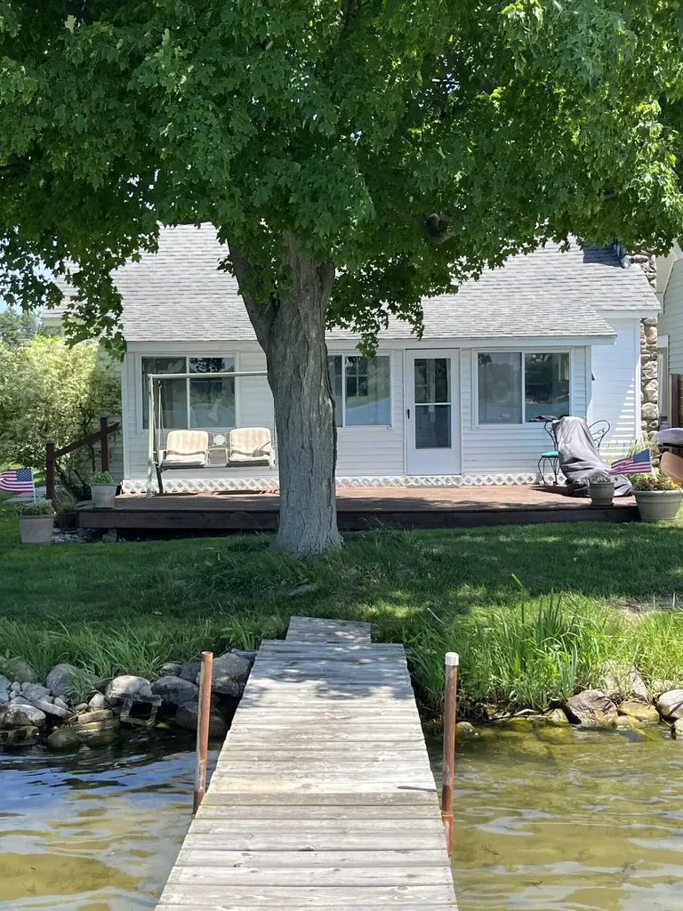 6771 Campau Lake Drive SE Caledonia Township MI 49302