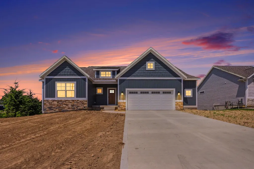 9585 Fields Drive Zeeland Charter Township MI 49464