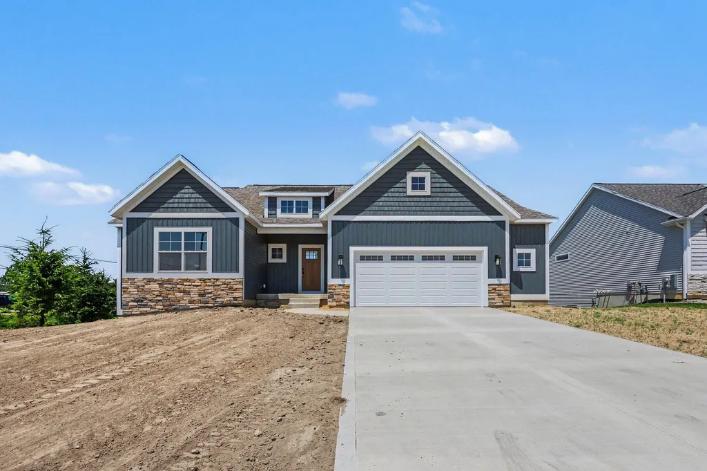 9585 Fields Drive Zeeland Charter Township MI 49464