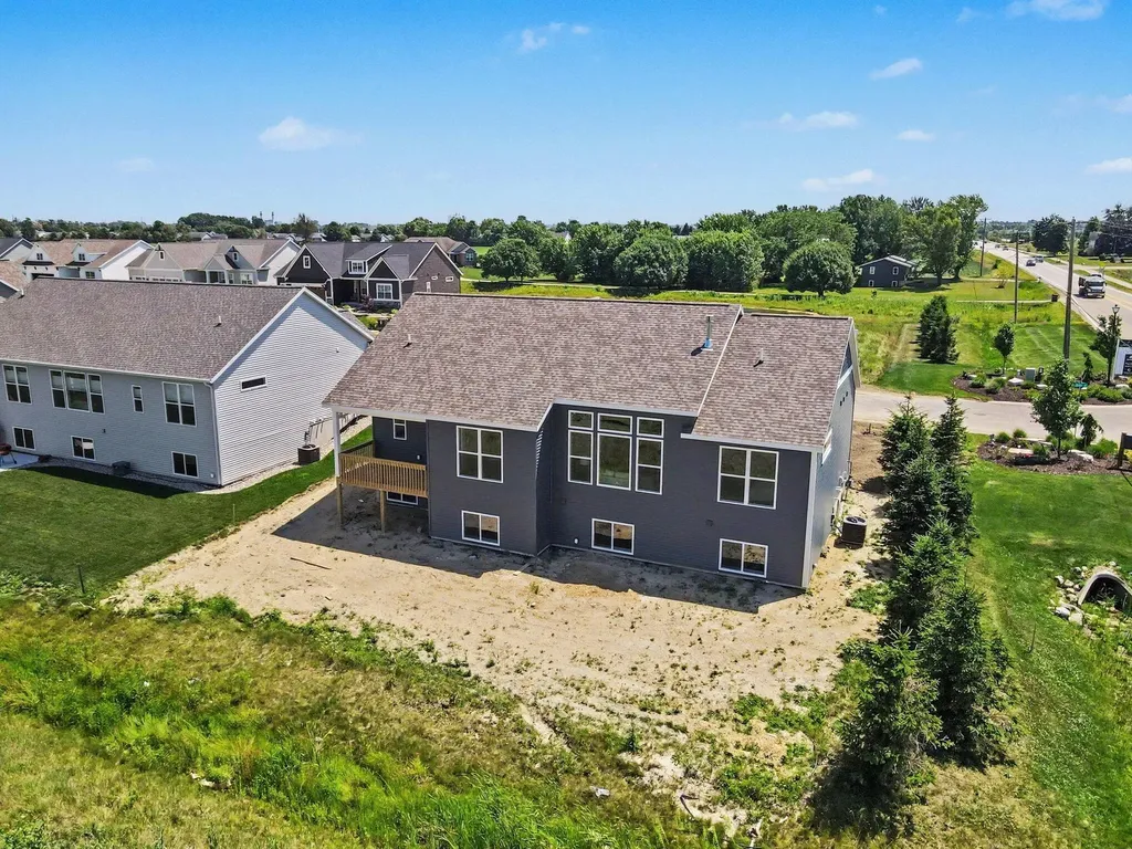 9585 Fields Drive Zeeland Charter Township MI 49464