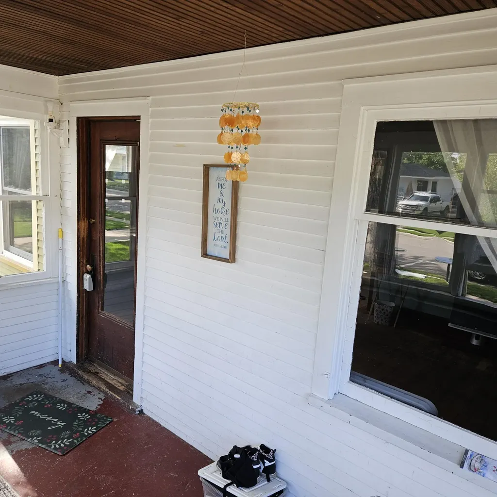 516 E Exchange Street Spring Lake Village MI 49456