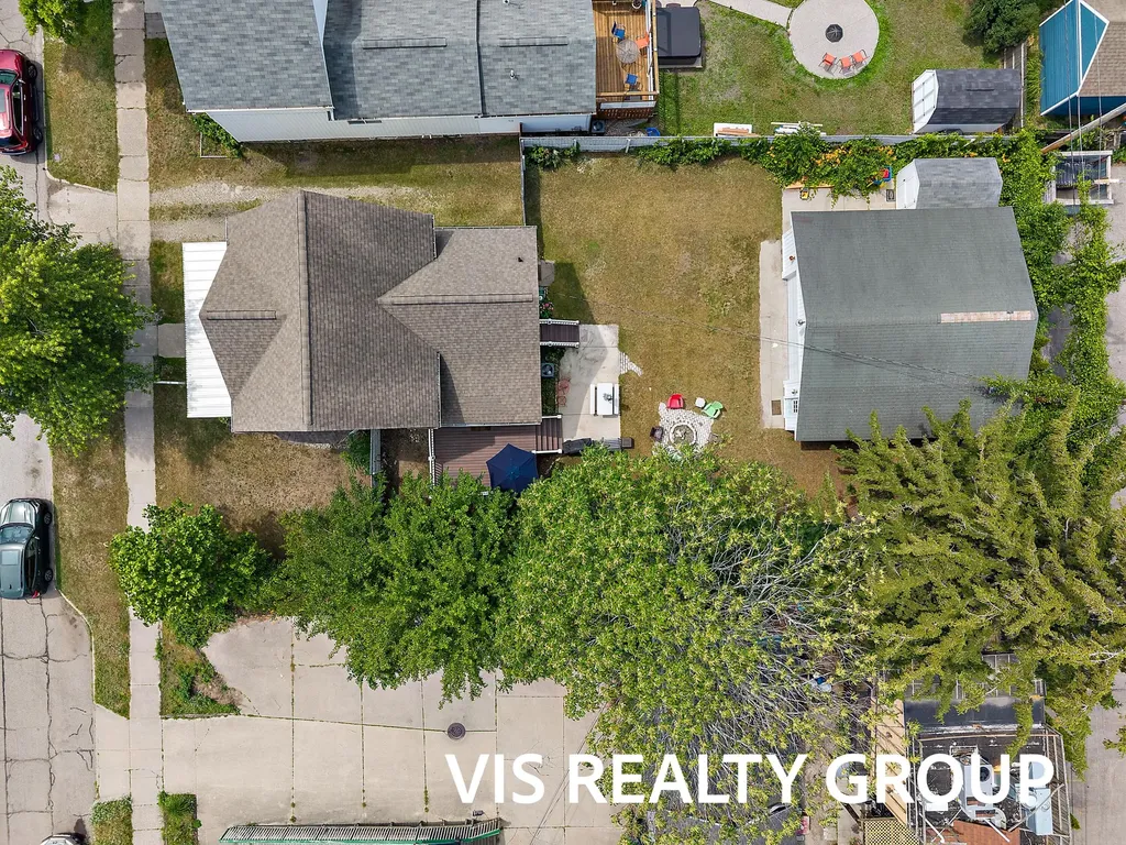627 Fulton Avenue Grand Haven City MI 49417