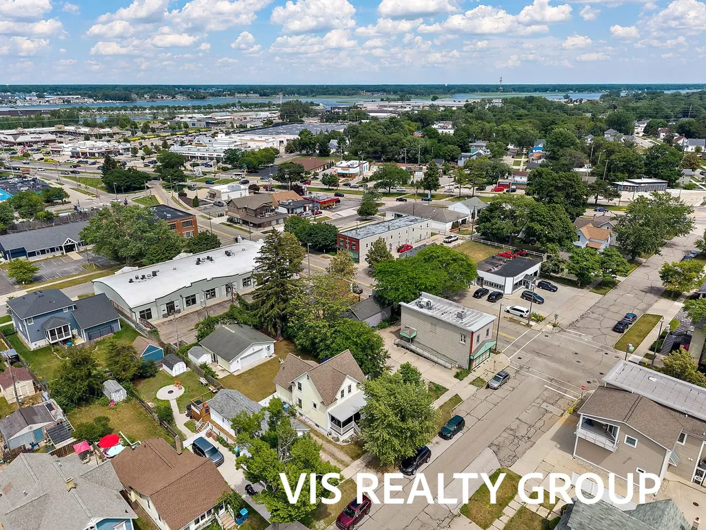 627 Fulton Avenue Grand Haven City MI 49417