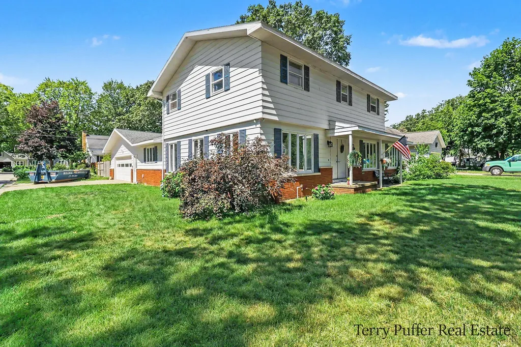 695 Miller Drive North Muskegon City MI 49445