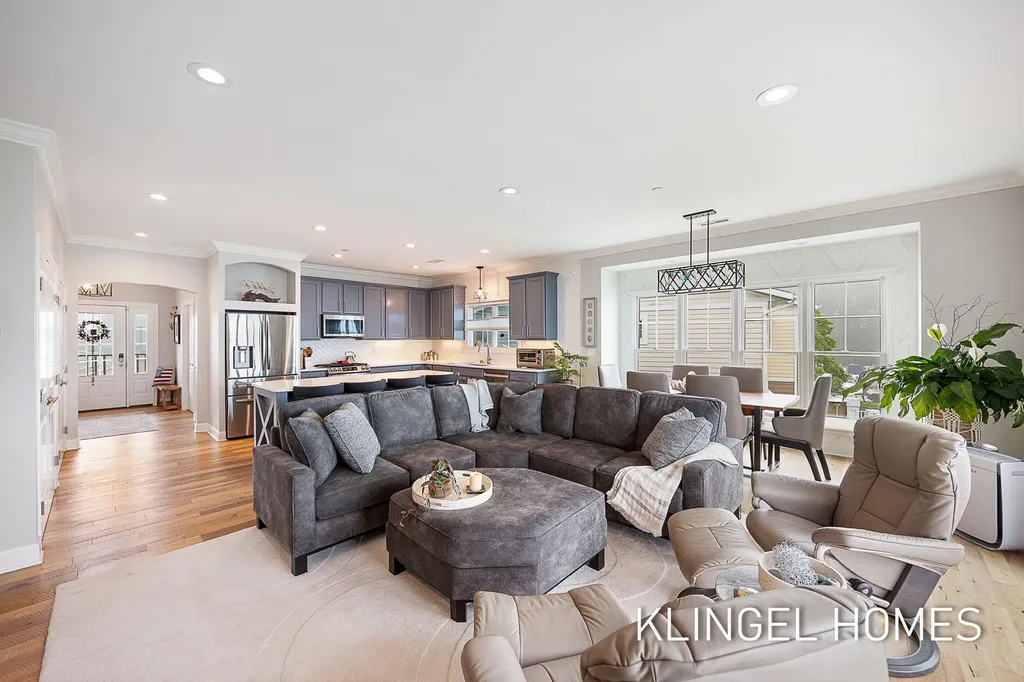 930 W Savidge Street Spring Lake Village MI 49456