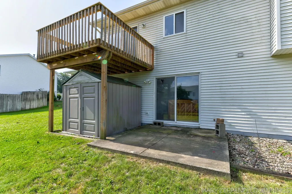 489 Sunmeadow Drive SE Gaines Charter Township MI 49508