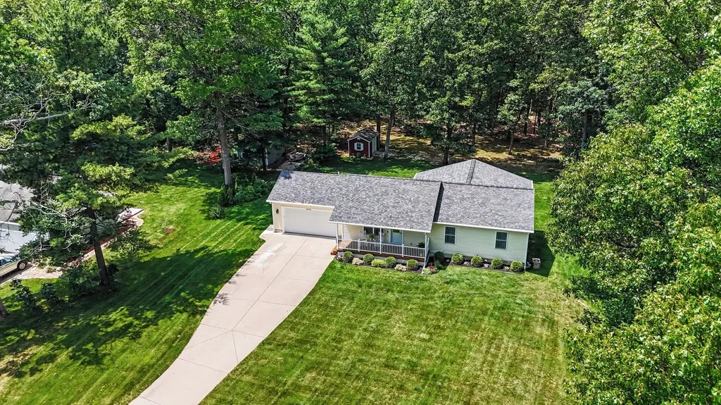 6595 Blackhawk Lane Dalton Township MI 49457