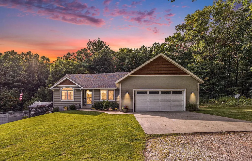 2933 Cedar Hills Lane Cedar Creek Township MI 49457