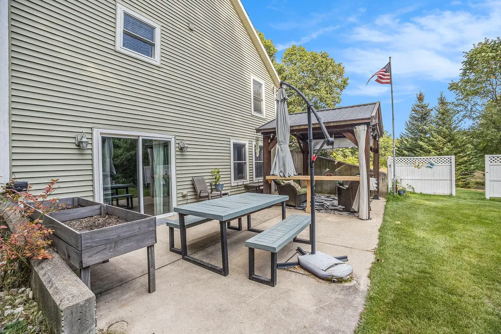2933 Cedar Hills Lane Cedar Creek Township MI 49457