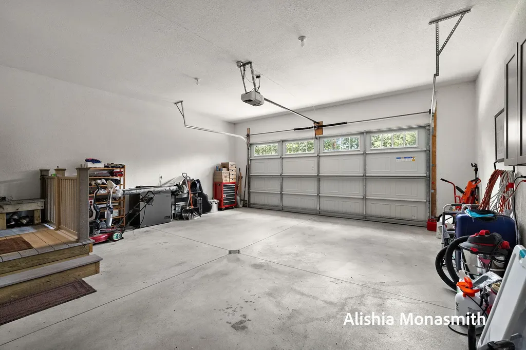 2360 E Mount Garfield Road Fruitport Charter Township MI 49444