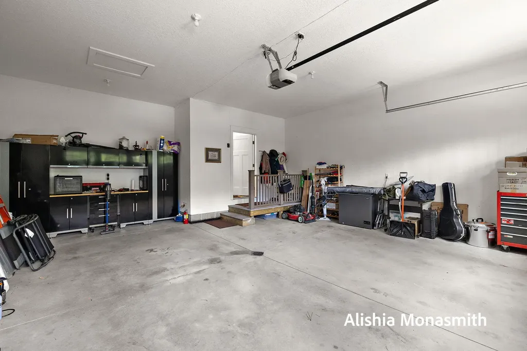2360 E Mount Garfield Road Fruitport Charter Township MI 49444