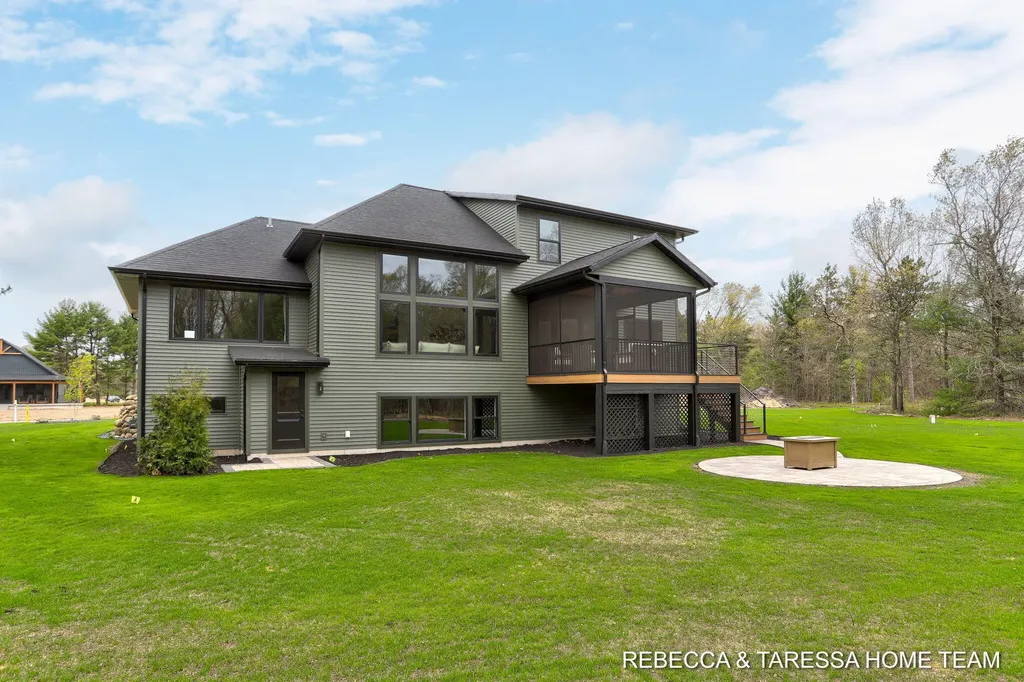 400 Sabine Drive Egelston Township MI 49442