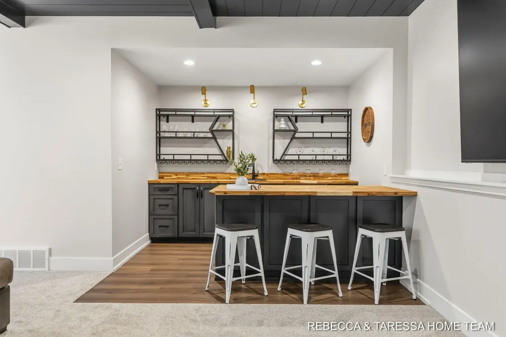 400 Sabine Drive Egelston Township MI 49442