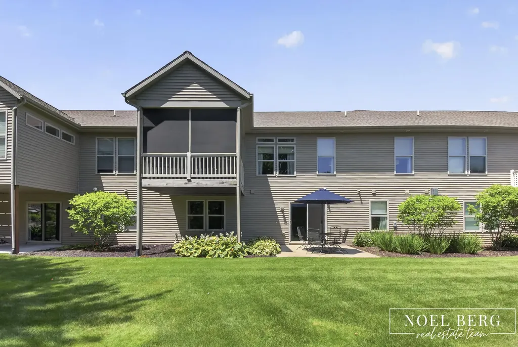 4866 Chatsworth Creek Drive Blendon Township MI 49426