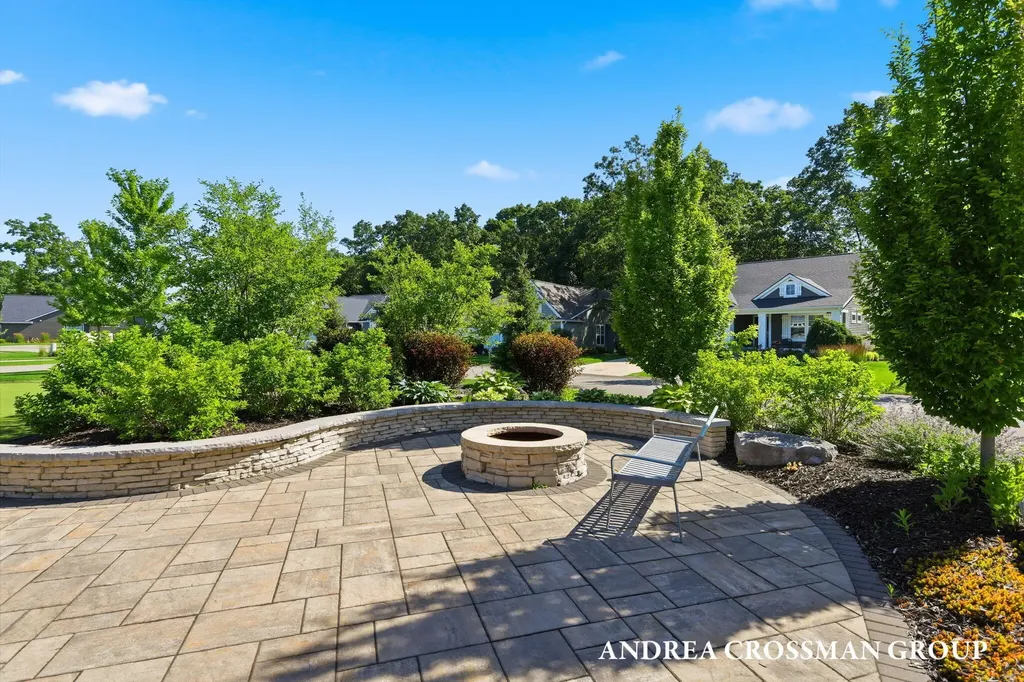 17512 Shinnecock Drive Spring Lake Township MI 49456