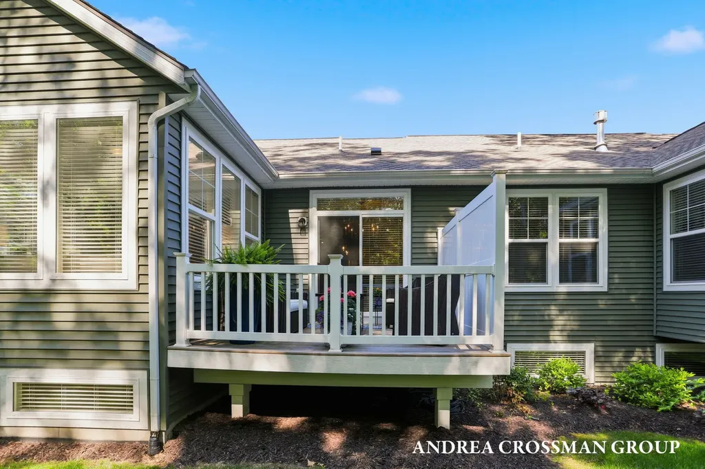 17512 Shinnecock Drive Spring Lake Township MI 49456