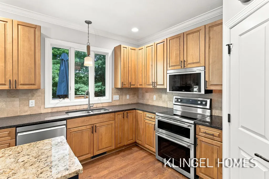16373 W Willow Drive Spring Lake Township MI 49456