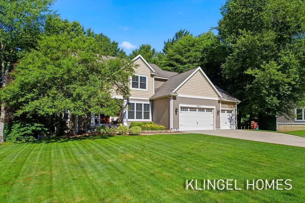 16373 W Willow Drive Spring Lake Township MI 49456