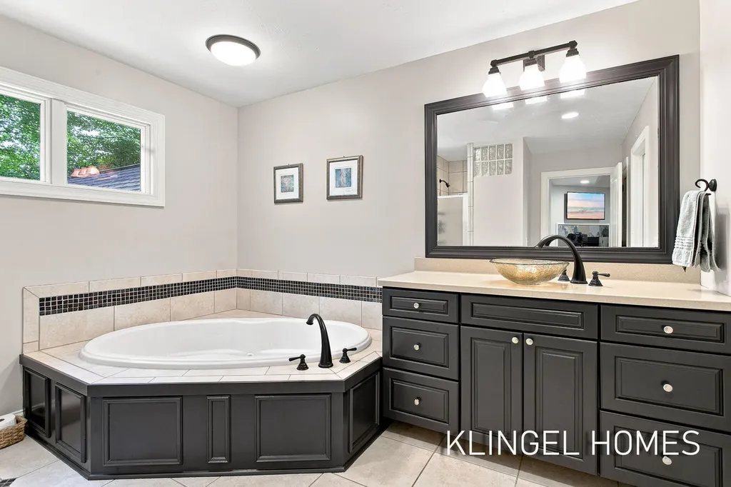 16373 W Willow Drive Spring Lake Township MI 49456
