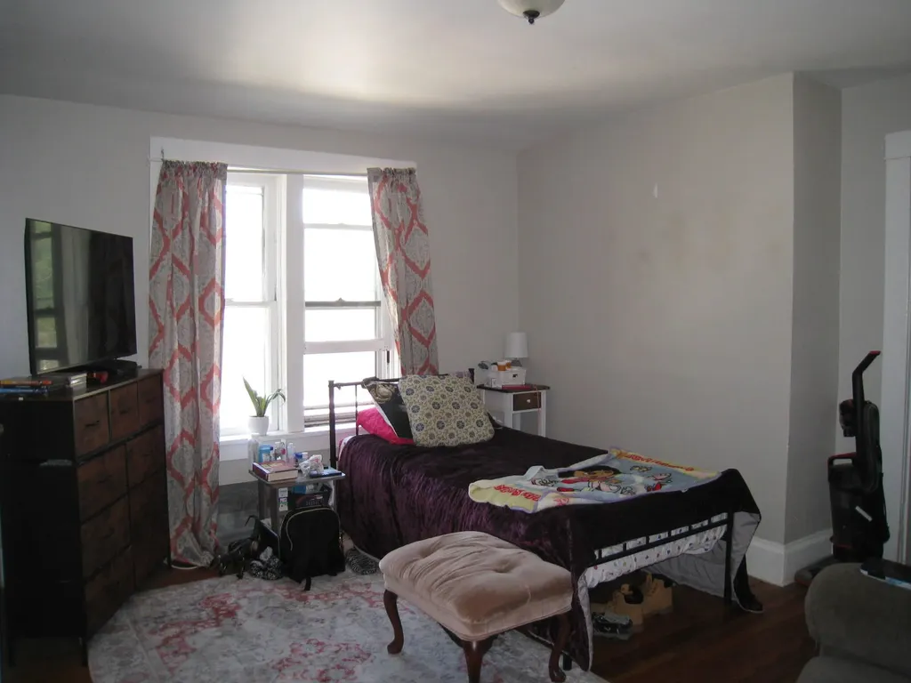 1473 Montgomery Avenue Muskegon City MI 49441