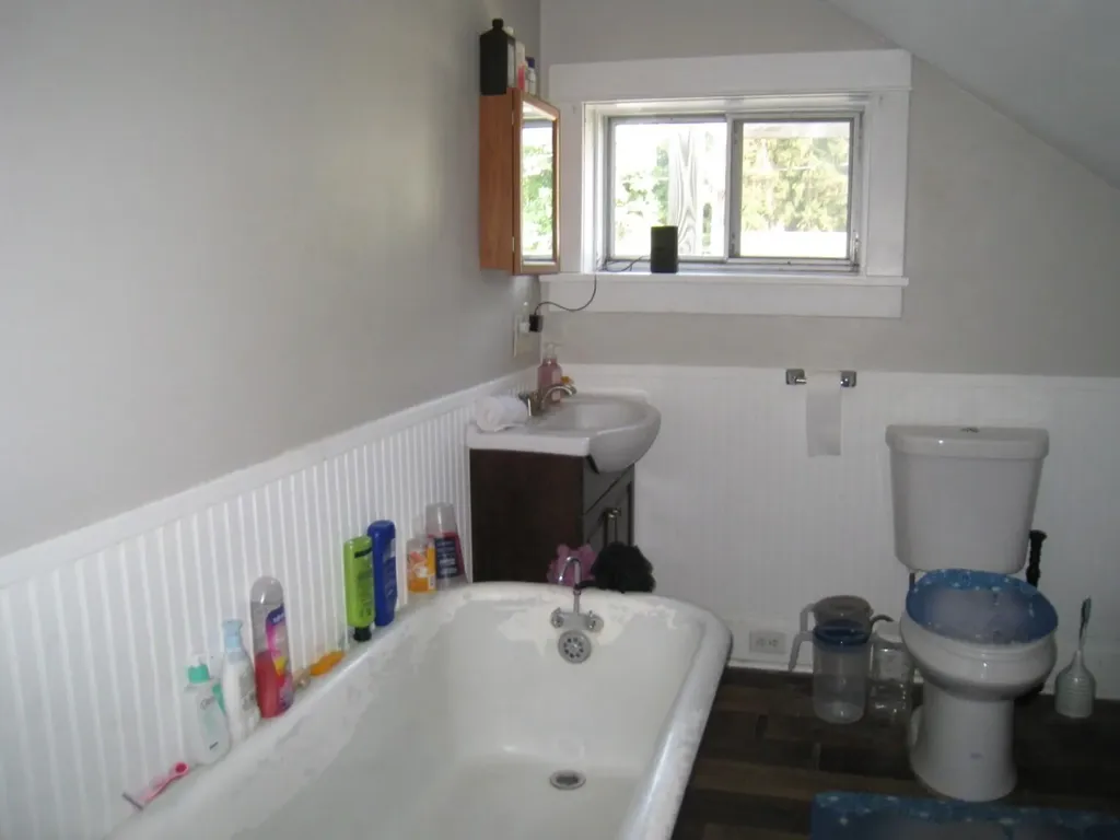 1473 Montgomery Avenue Muskegon City MI 49441
