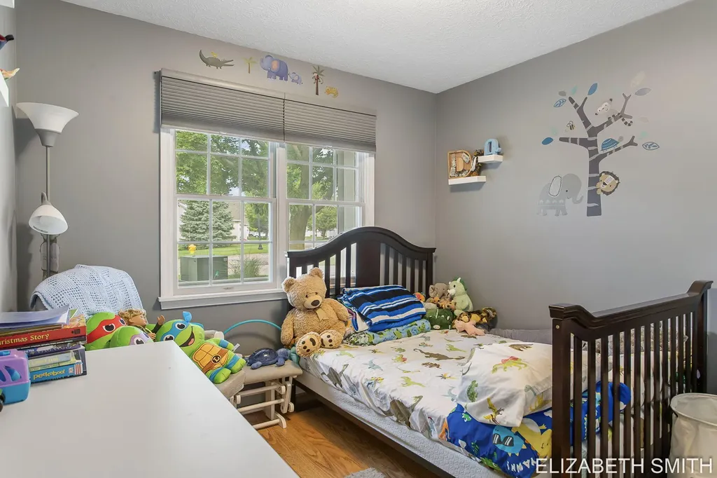 11409 N Lake Drive Holland Charter Township MI 49424