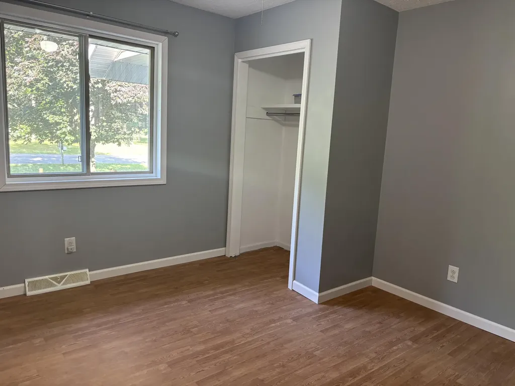 3171 Kooi Street Fruitport Charter Township MI 49444