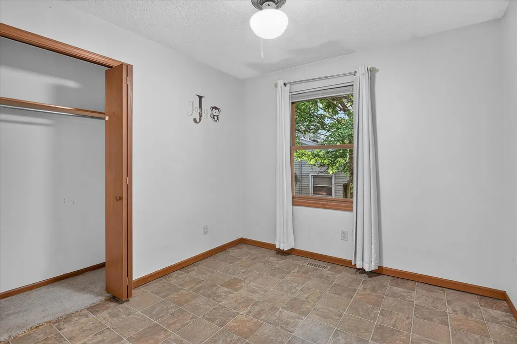 16658 Eunice Street Bath Charter Township MI 48823