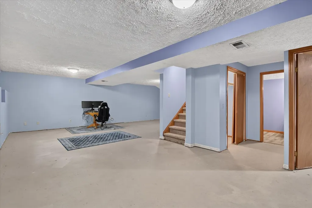 16658 Eunice Street Bath Charter Township MI 48823